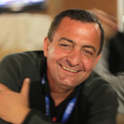Ayhan Senbayrak