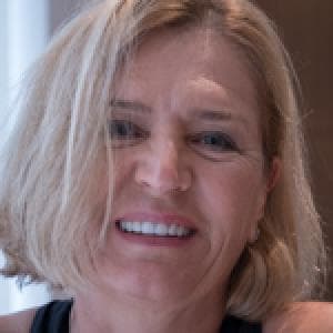 Hilda Champion