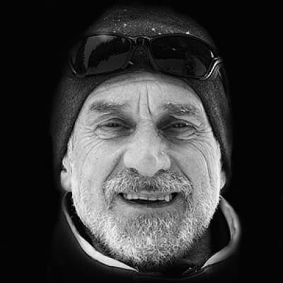 Alexander Jikharev