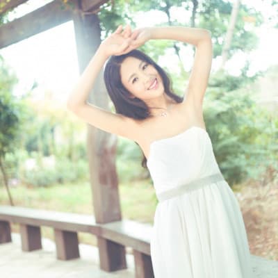 Ling  Lu