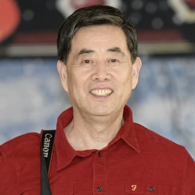 Dennis Zhang