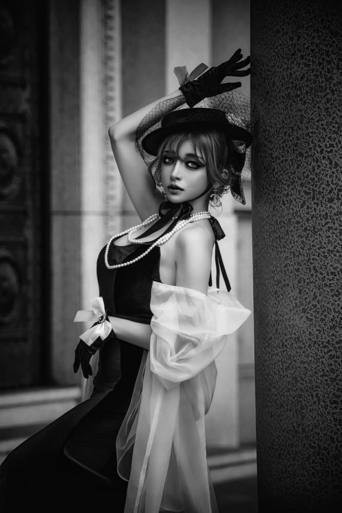 Elegant Vintage Portrait by KOIKI — canvas wall art