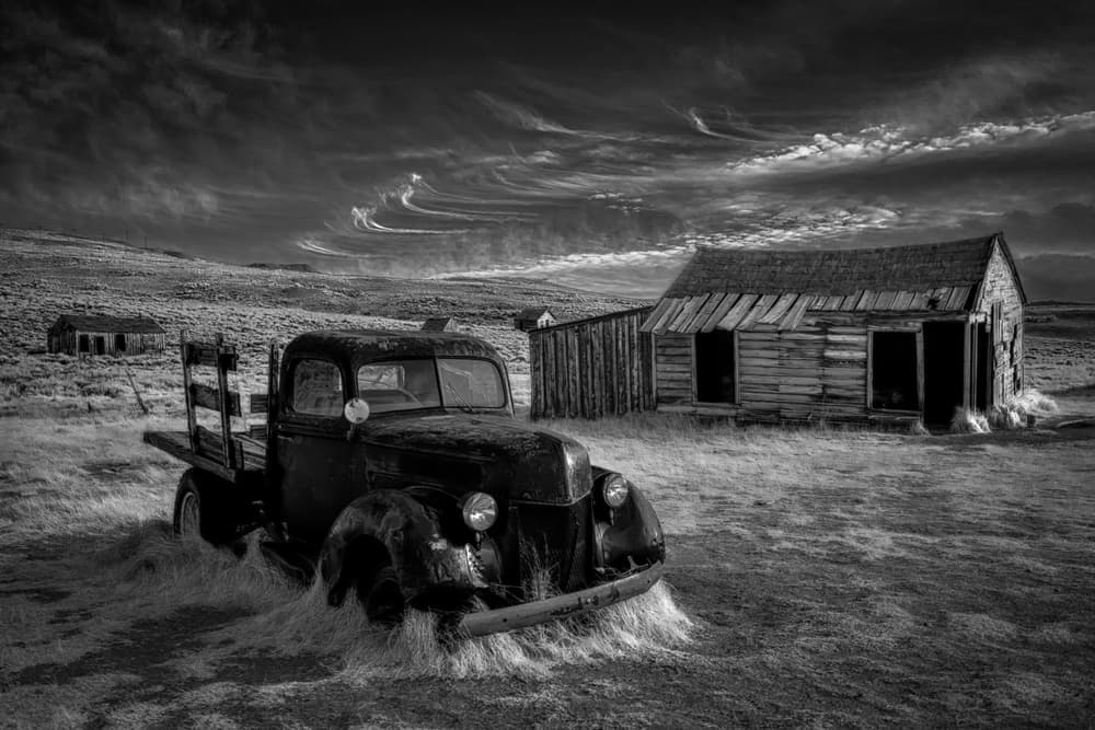Forgotten Farmhouse Truck by Rob Darby — canvas wall art