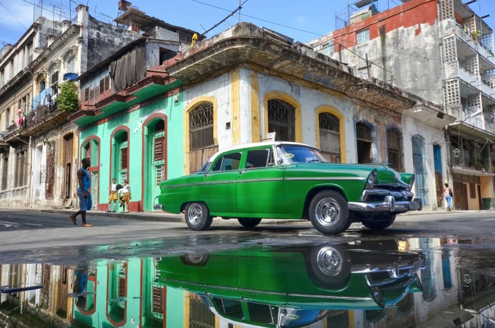 Havana Car Reflection by Itzik Einhorn — canvas wall art