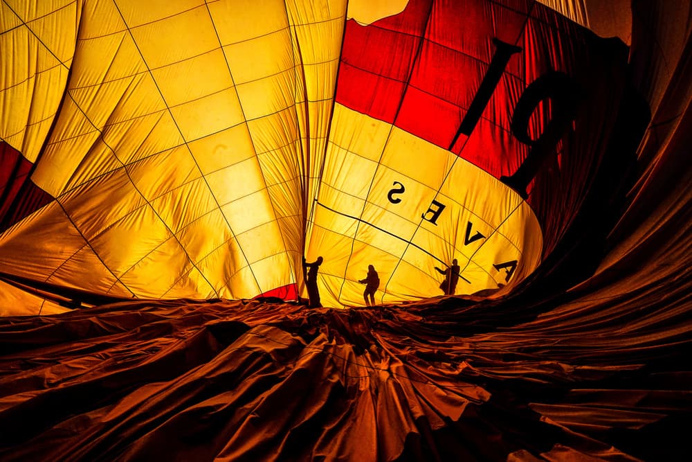 Hot Air Balloon Glow by Gilcan Mete — canvas wall art