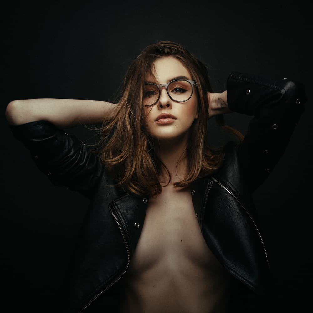 SENSUAL BEAUTY [Romana U] by Martin Krystynek MQEP — canvas wall art