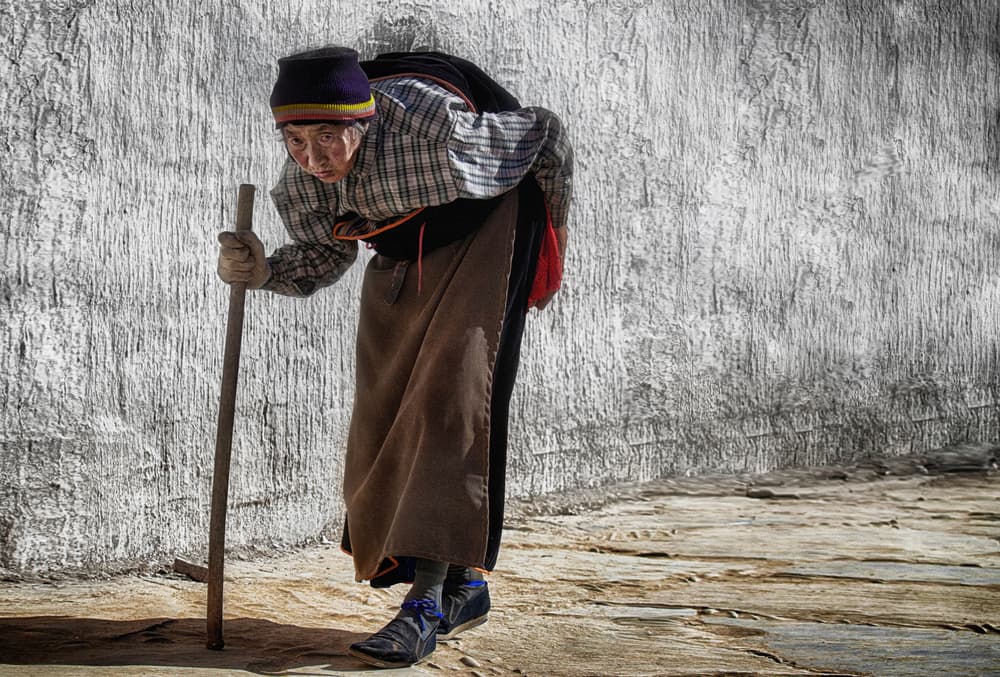 Stooped Old Woman by Sergio Pandolfini — canvas wall art