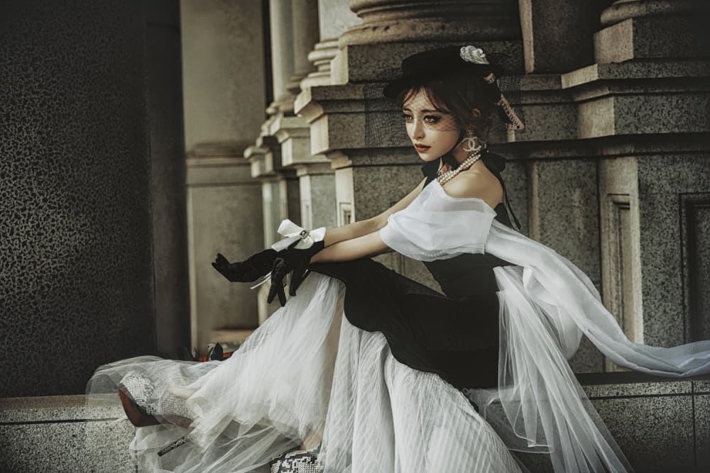 Elegant Gothic Woman by KOIKI — canvas wall art