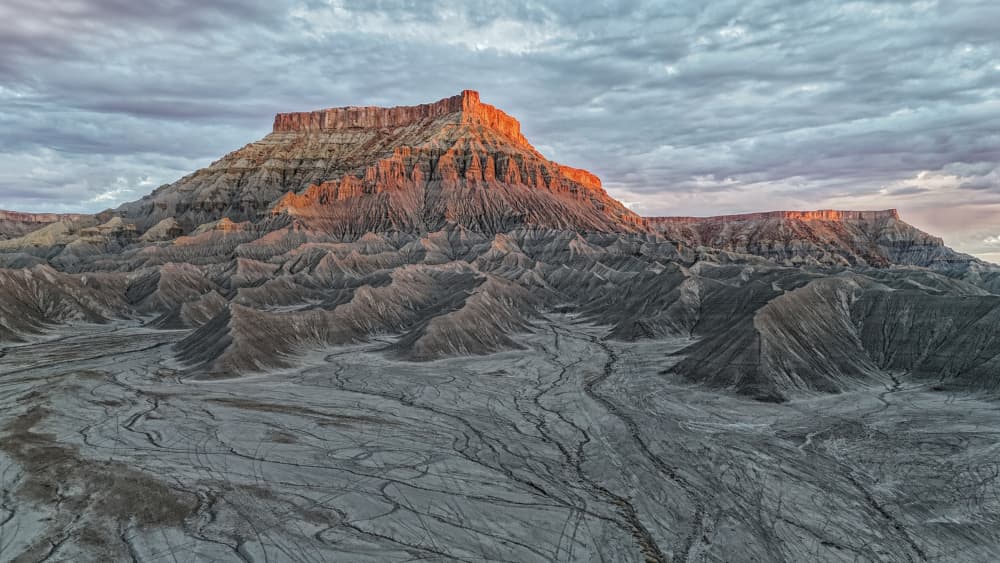 Golden Mesa Sunset by Linda Lu — canvas wall art
