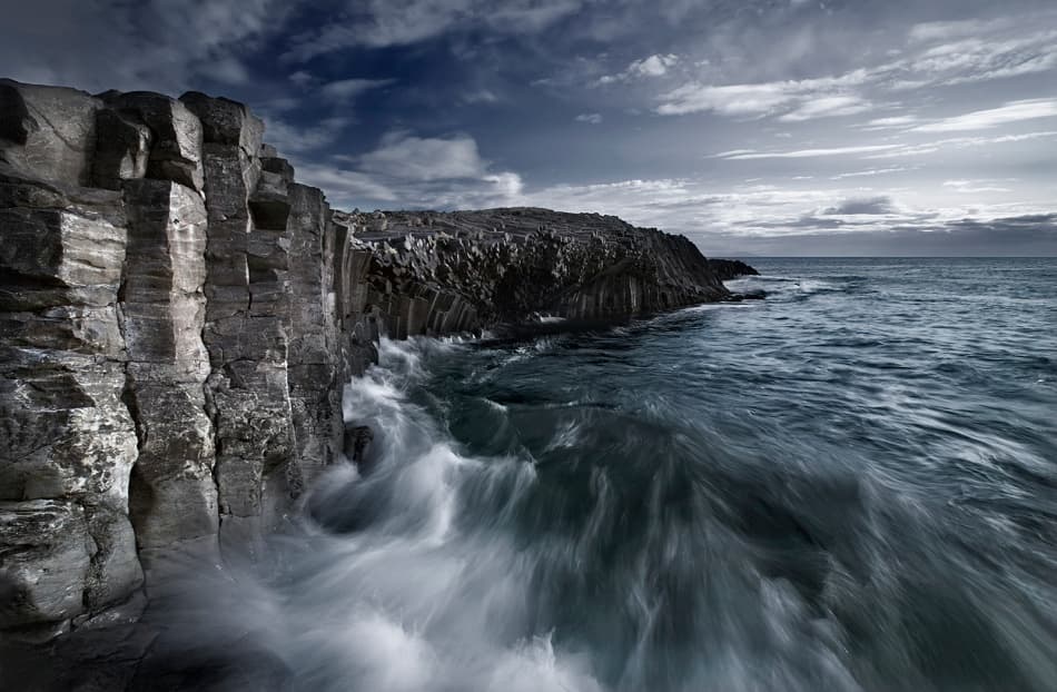 Moody Basalt Waves by Bragi Ingibergsson - BRIN — canvas wall art