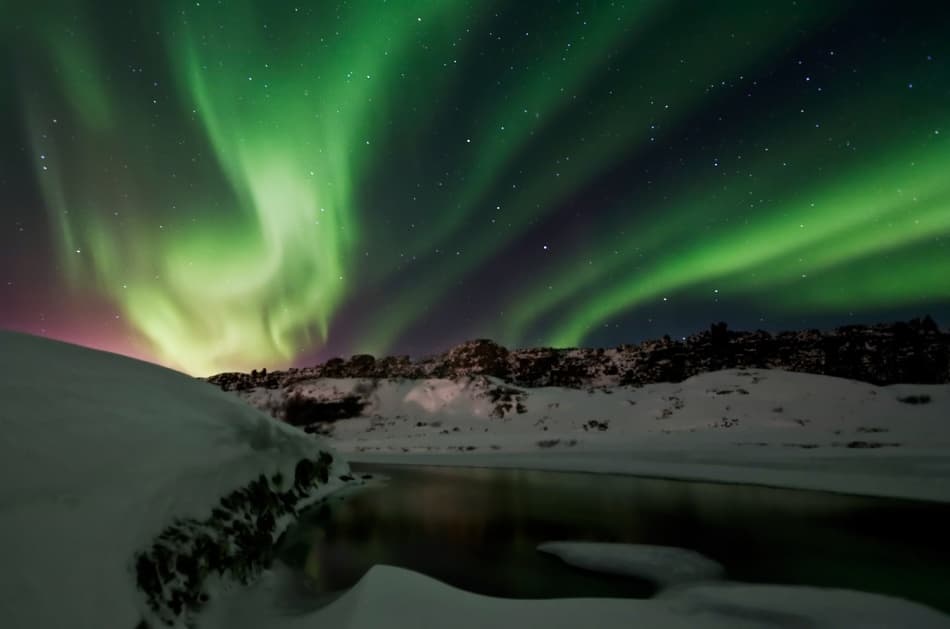 Northern Lights Winter Glow by Bragi Ingibergsson - BRIN — canvas wall art