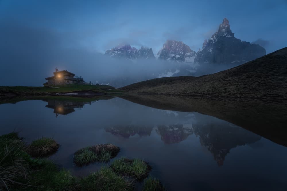 Misty Mountain Hut Reflection by Yongnan Li （李永男） — canvas wall art