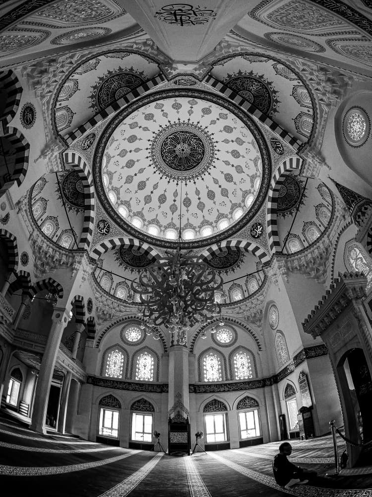 Majestic Mosque Interior by KIMIO KOBAYASHI — canvas wall art