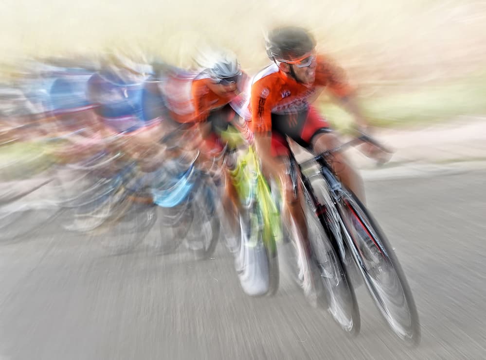 Dynamic Cycling Speed by Lou Urlings — canvas wall art