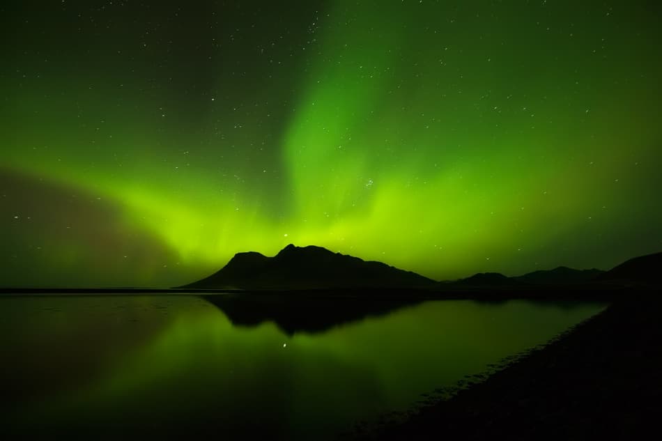 Northern Lights Reflection by Bragi Ingibergsson - BRIN — canvas wall art