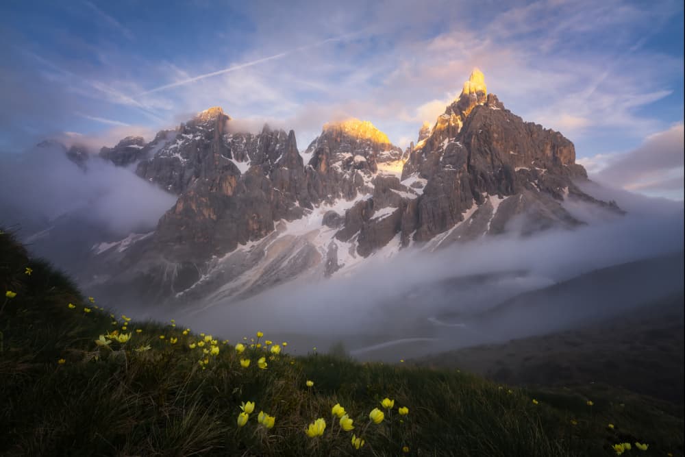 Majestic Mountain Sunrise by Yongnan Li （李永男） — canvas wall art