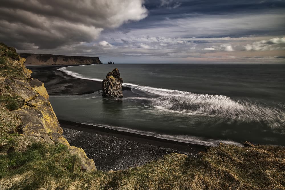Dramatic Black Beach Coast by Bragi Ingibergsson - BRIN — canvas wall art