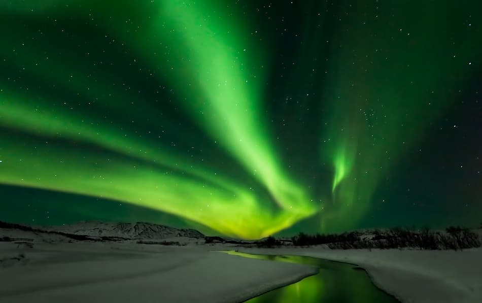 Northern Lights River Glow by Bragi Ingibergsson - BRIN — canvas wall art