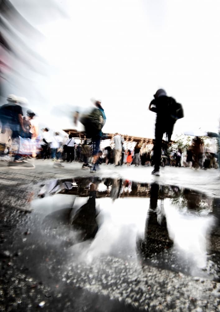 Urban Motion Reflections by 大山　儀高 — canvas wall art