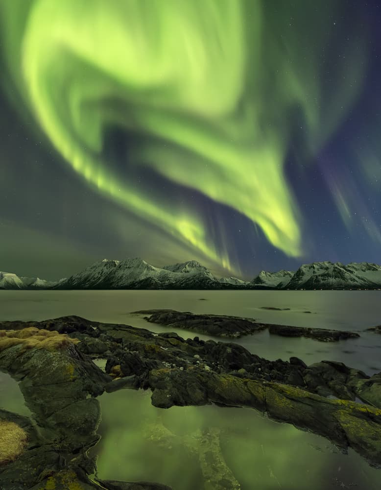 Arctic Aurora Night by Jan Šmíd Master QEP — canvas wall art