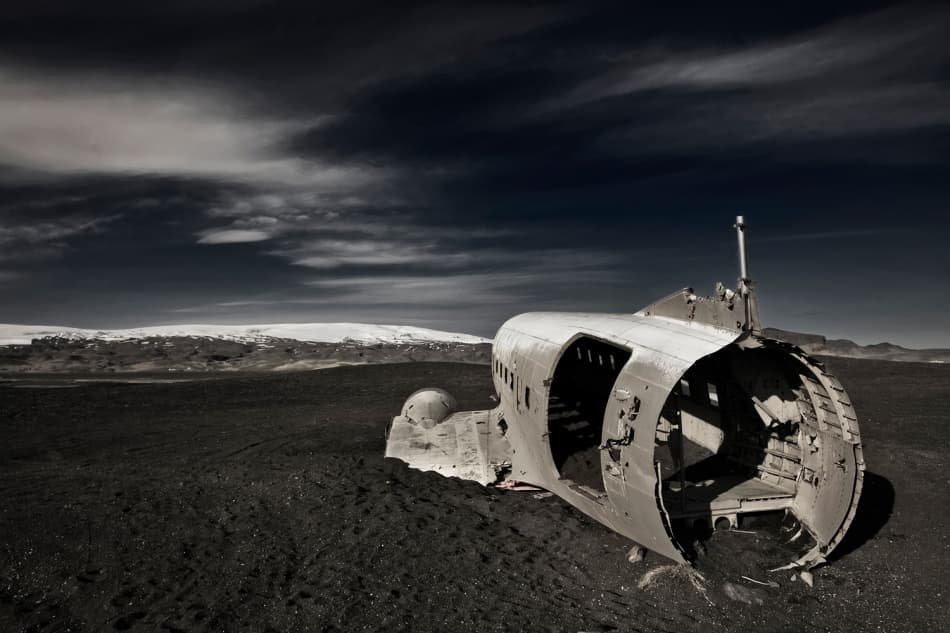 Iceland Plane Wreckage by Bragi Ingibergsson - BRIN — canvas wall art