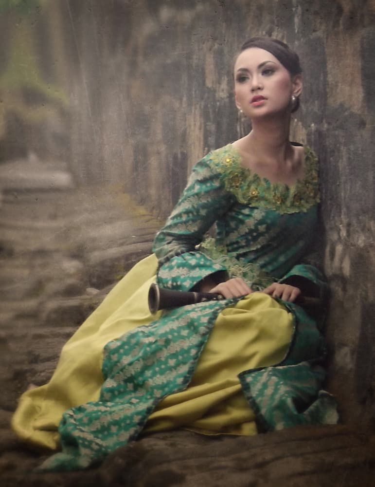Elegant Woman Portrait by Kahar Lagaa — canvas wall art