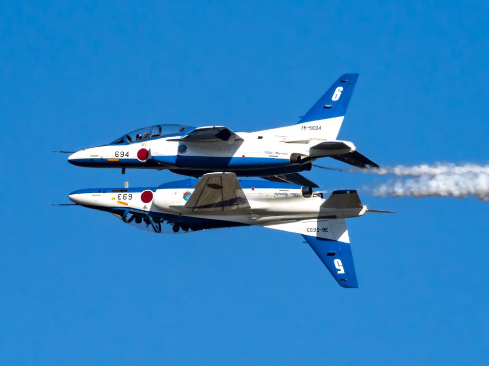 Precision Jet Formation by YUTAKA KURAHASHI — canvas wall art