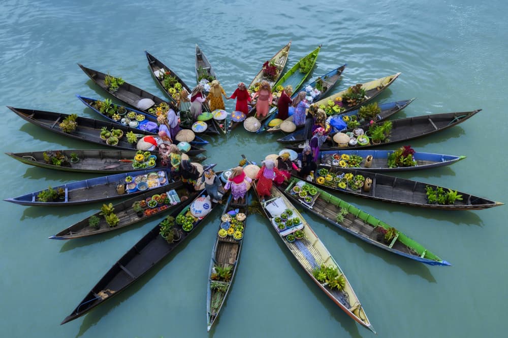 Vibrant Floating Market by Prijasambada — canvas wall art