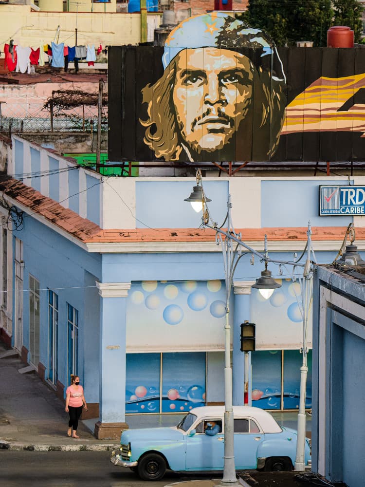 Havana Classic Che Mural by Andy Bauer — canvas wall art