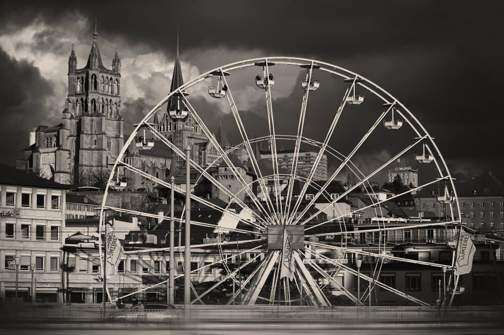 Dramatic City Ferris Wheel by Ariel Ariel — canvas wall art