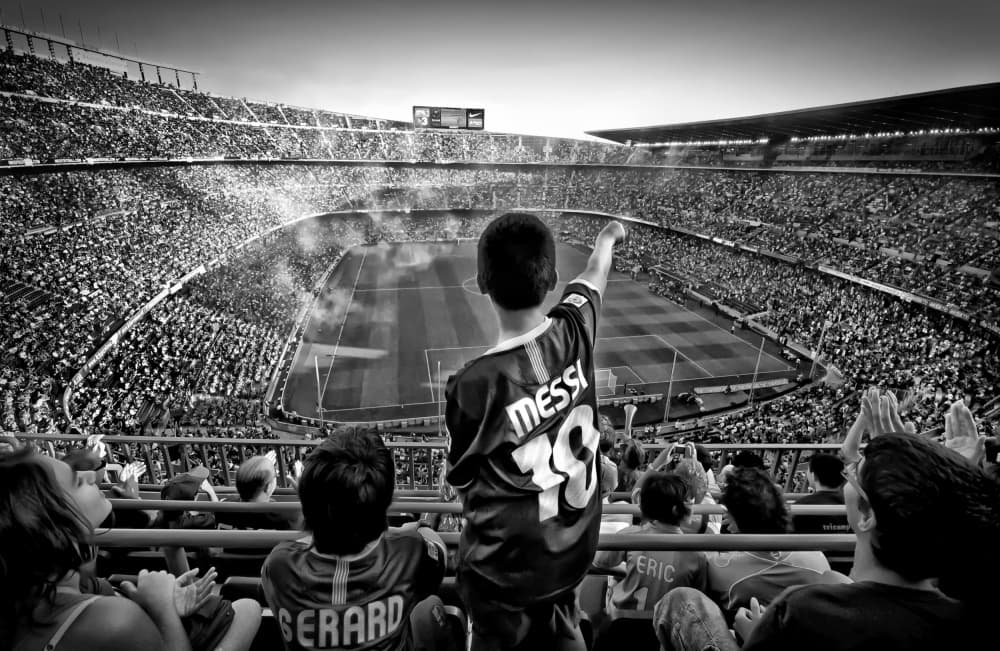 Young Fan Points Stadium