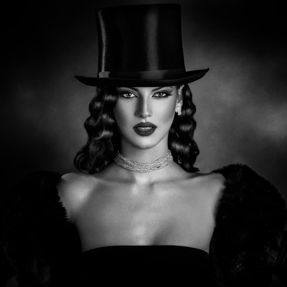 Glamorous Woman Top Hat by Peppe Tambè — canvas wall art