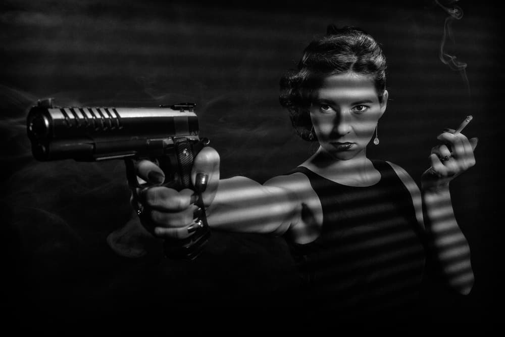 Smoking Noir Woman by Tom Baetsen - xlix.nl — canvas wall art