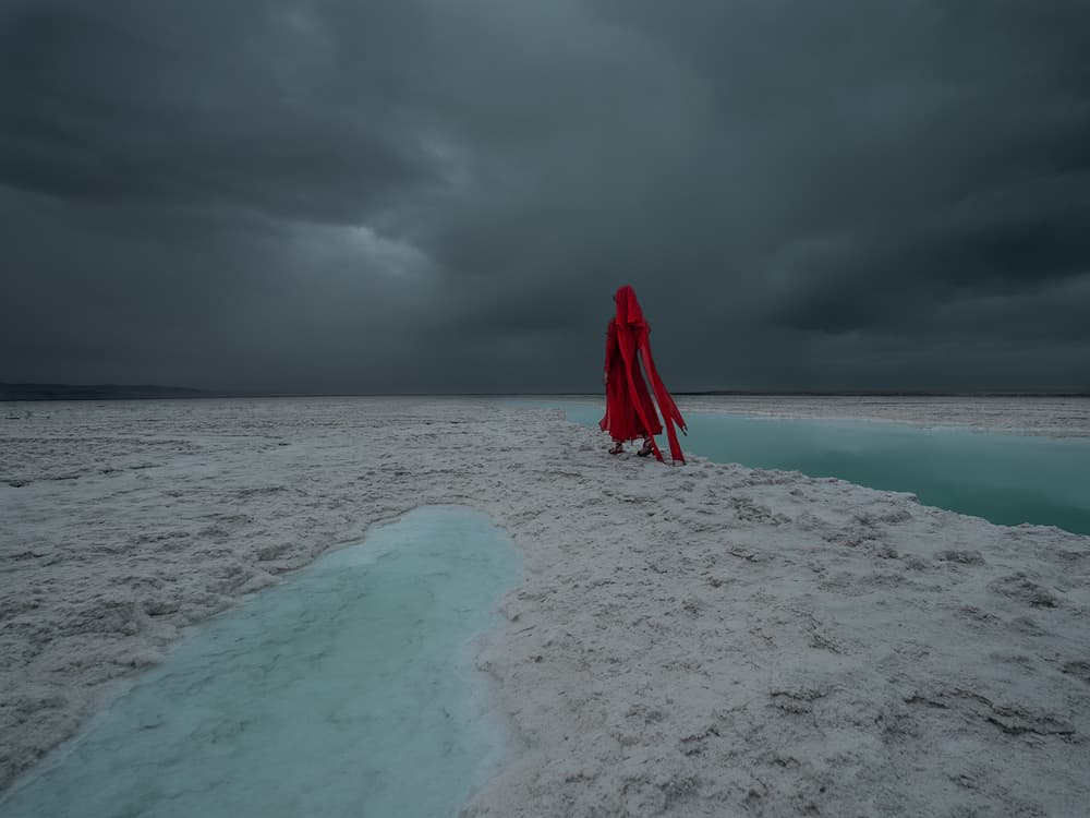 Red Cloak Dark Horizon by Bingo Z — canvas wall art