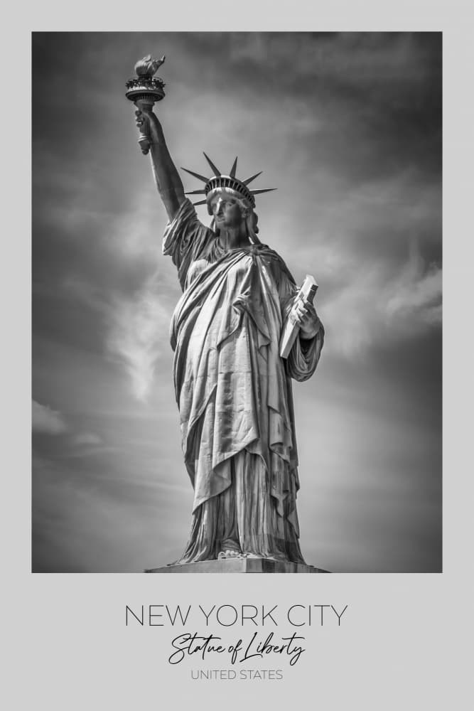 Statue of Liberty Icon by Melanie Viola — canvas wall art