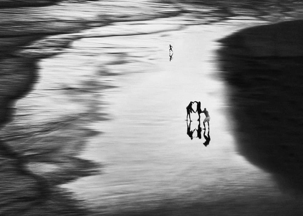 Monochrome Beach Walk by Leah Guo — canvas wall art