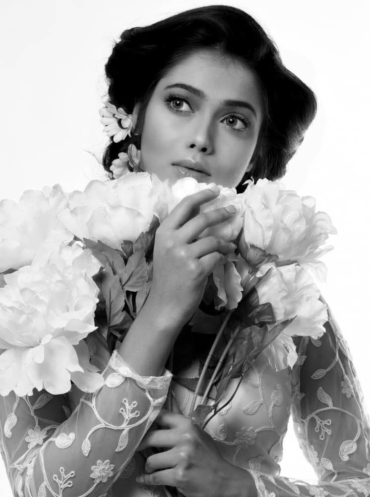 Elegant Woman With Flowers by Avishek Das — canvas wall art