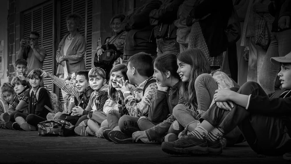 Happy Kids Watching by Montserrat Alviani — canvas wall art