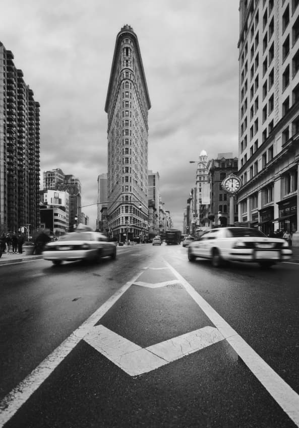 Iconic Flatiron City Motion by Javier de la Torre — canvas wall art