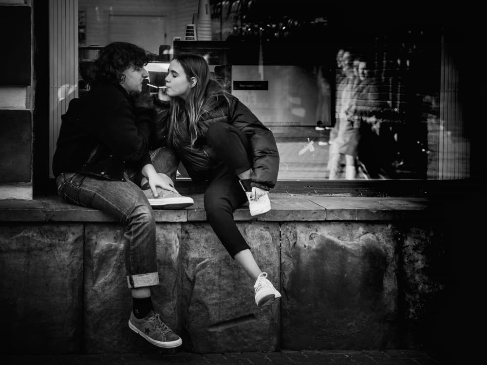 Urban Couple Talking by Walde Jansky — canvas wall art