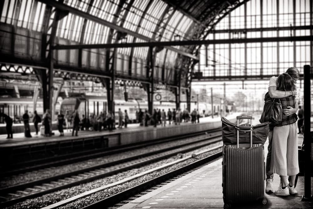 Train Station Embrace by Tom Baetsen - xlix.nl — canvas wall art