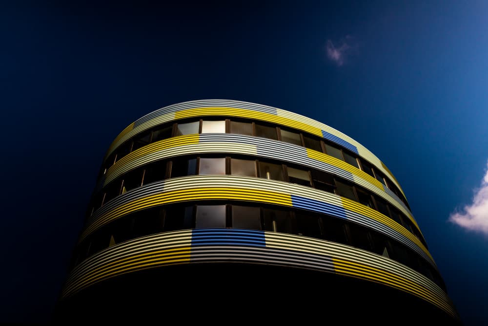 Dynamic Building Curve by Stefan Buder — canvas wall art