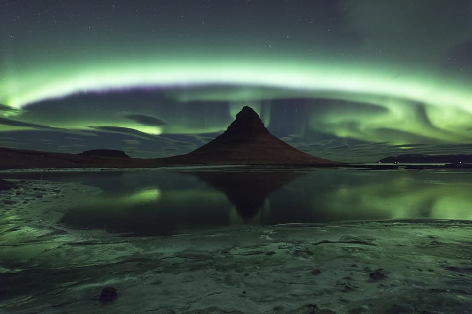 Kirkjufell Aurora Reflection