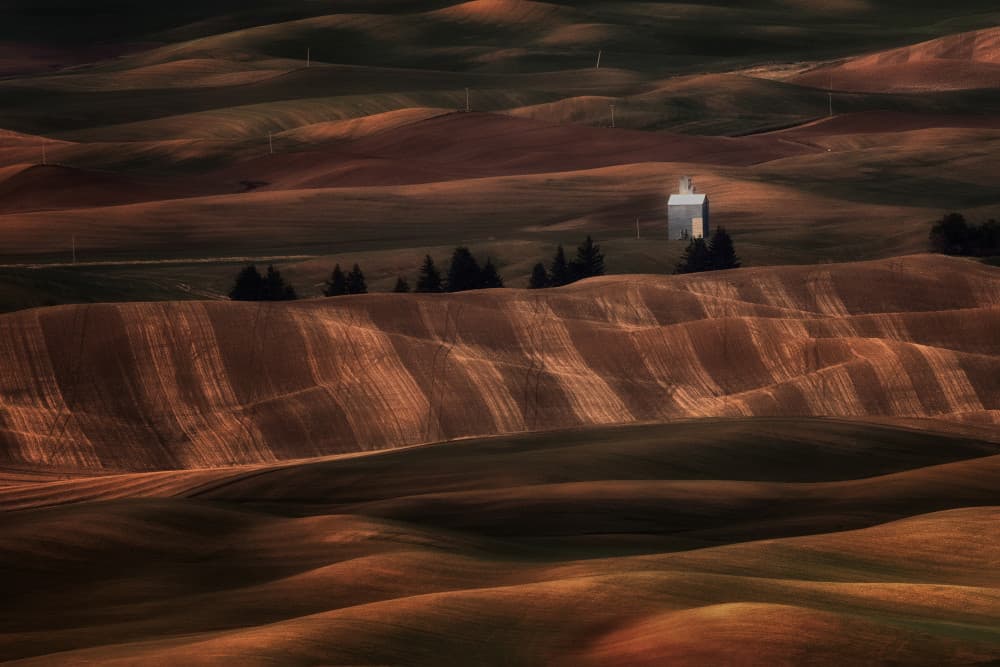 Rolling Hills Silo by Leechee Z — canvas wall art