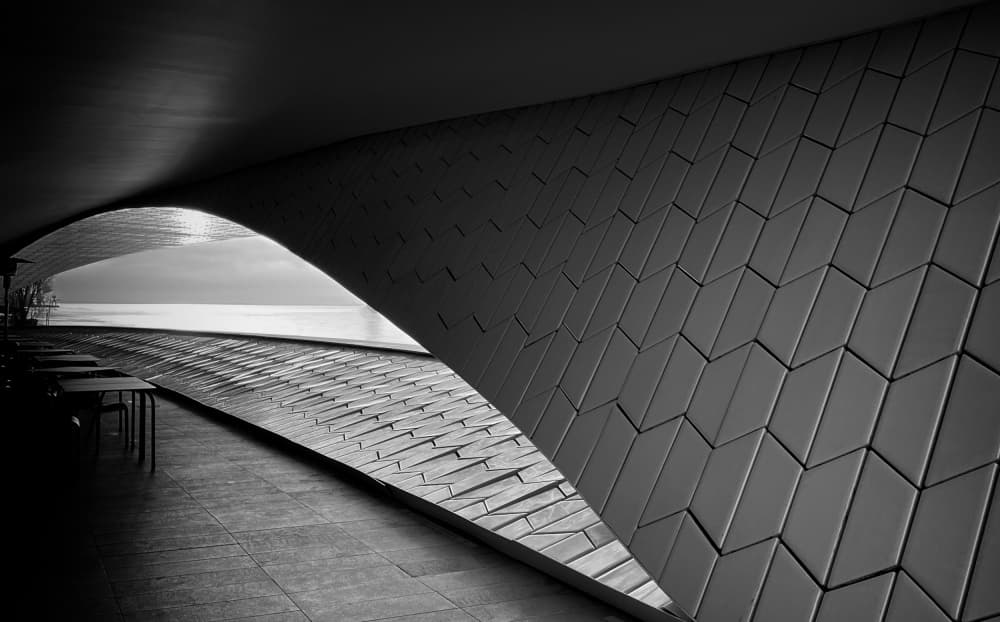 Curved Wall Ocean View by Fan Lin (APA) — canvas wall art