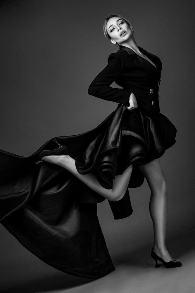 Flowing Black Elegance by amir behzadi — canvas wall art