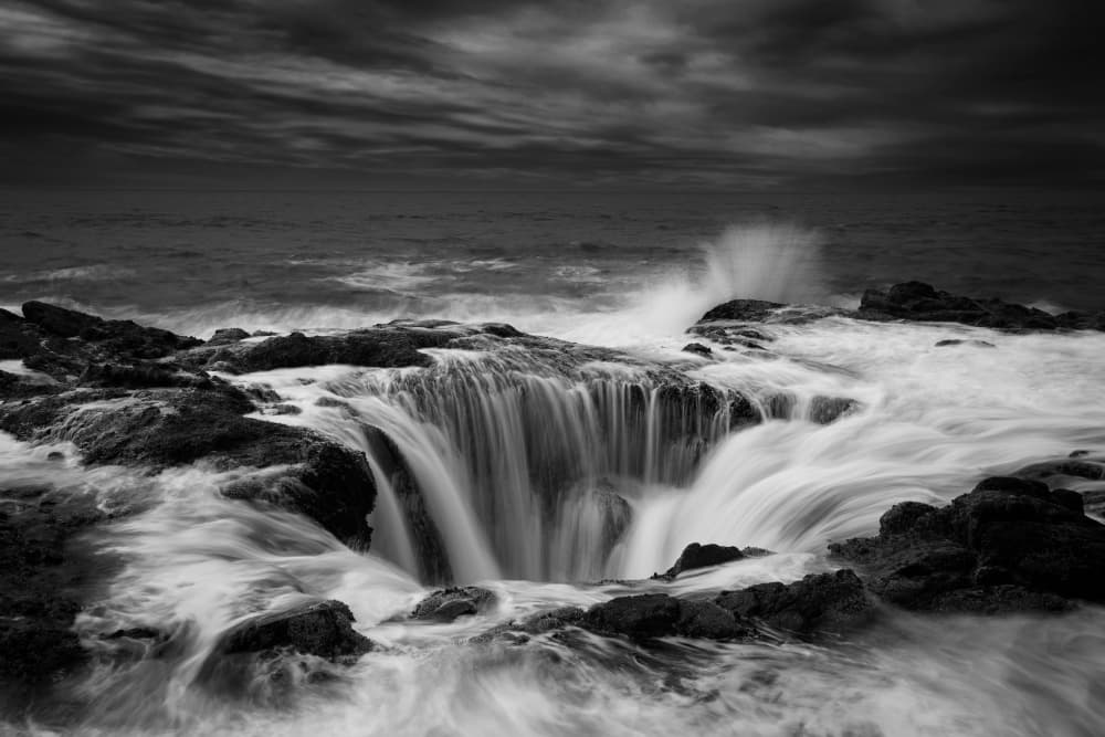Dramatic Ocean Well by Catherine Lu — canvas wall art