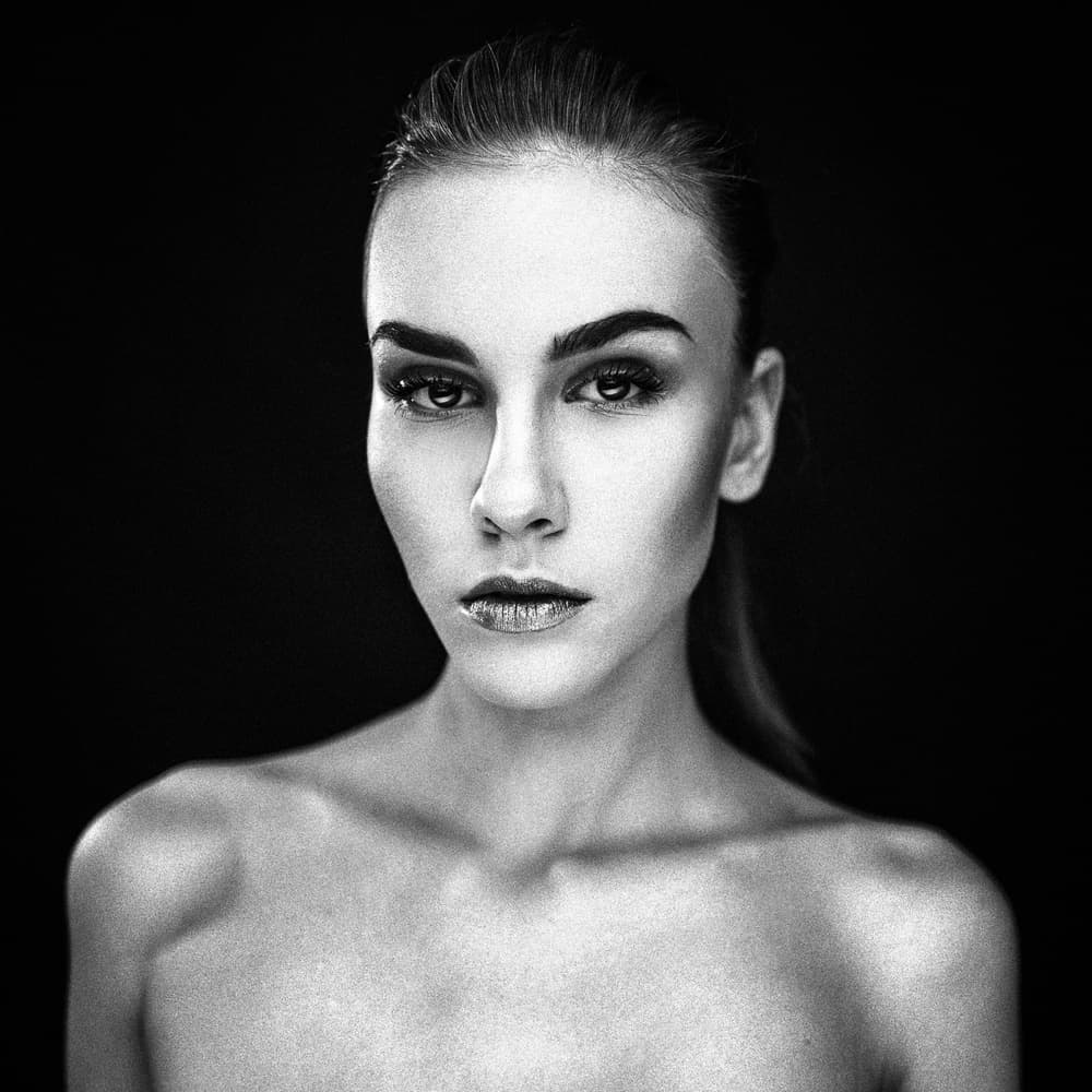 Intense Gaze Woman by Martin Krystynek MQEP — canvas wall art