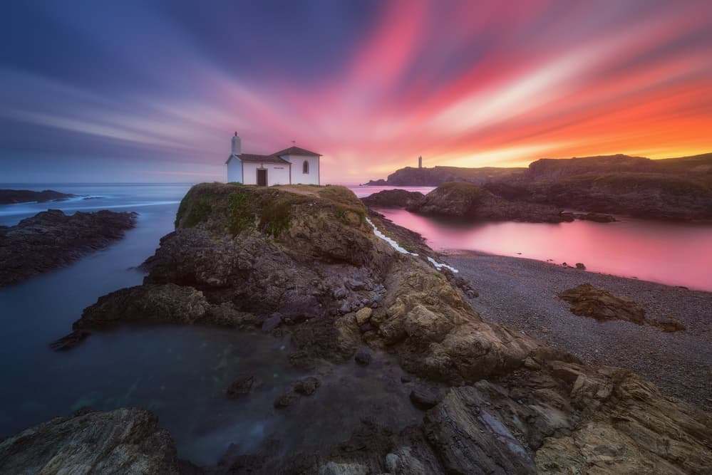 Virxe do Porto by Carlos F. Turienzo — canvas wall art