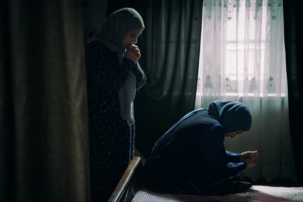 Muslim Women Praying by Poorya Rafiezade — canvas wall art